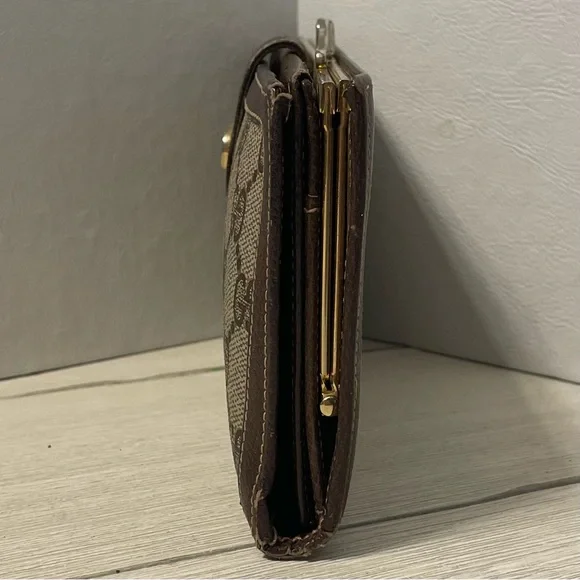 Gucci GG Supreme Canvas Continental Kisslock Wallet - Picture 6 of 7
